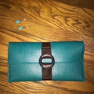 UE Clutch Teal
